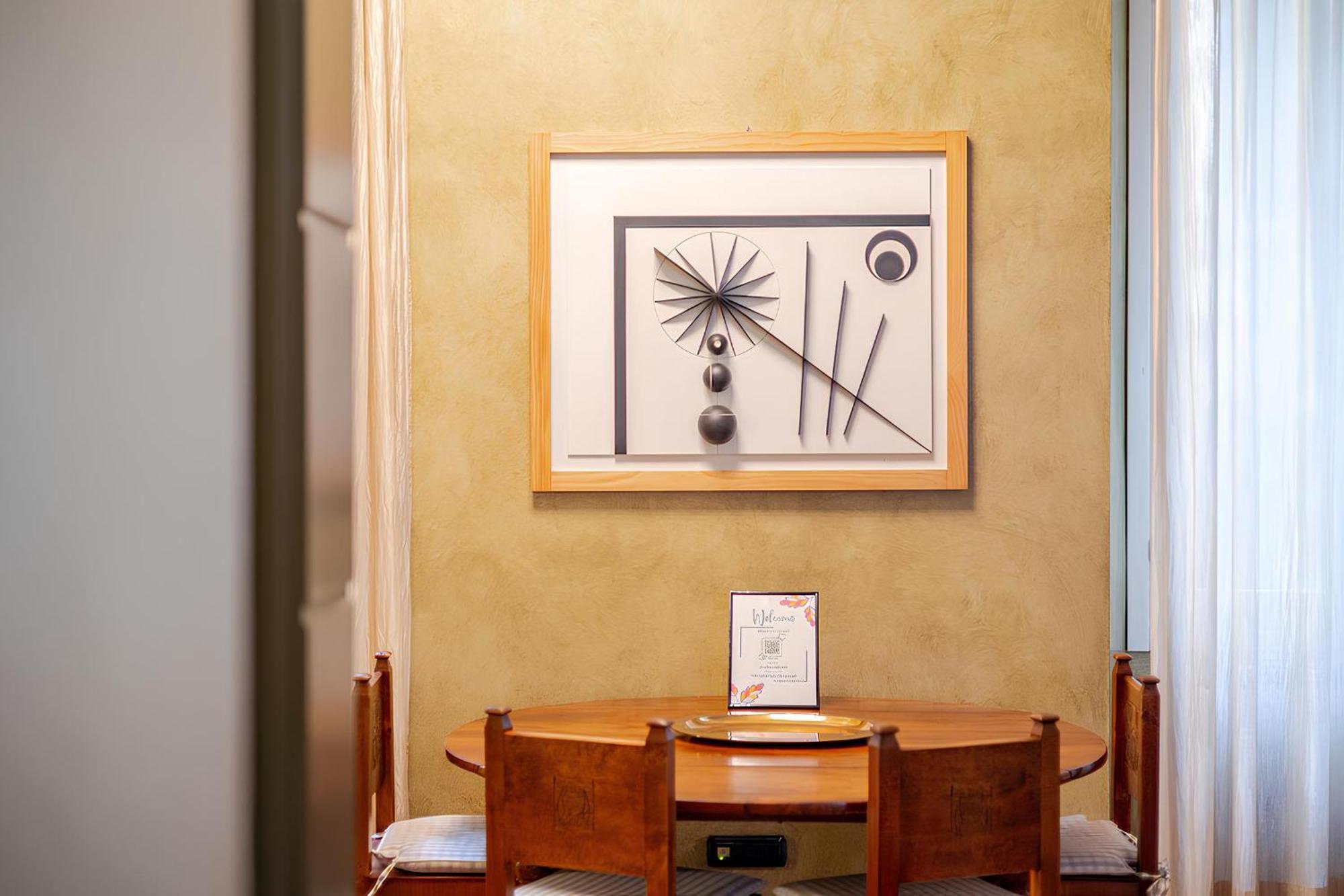 Da Vinci - The Heart Of Leonardo's Apartment Mailand